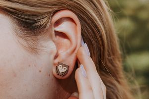 Fa fülbevaló Wise Owl Earrings