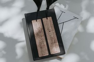 Fából készült könyvjelző Wolf Bookmark