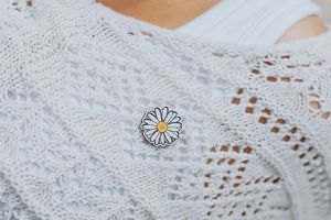 Fa bross Daisy Bloom Brooch