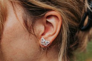 Fa fülbevaló Rose Butterfly Earrings