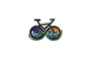 Fából készült bross Bike Brooch